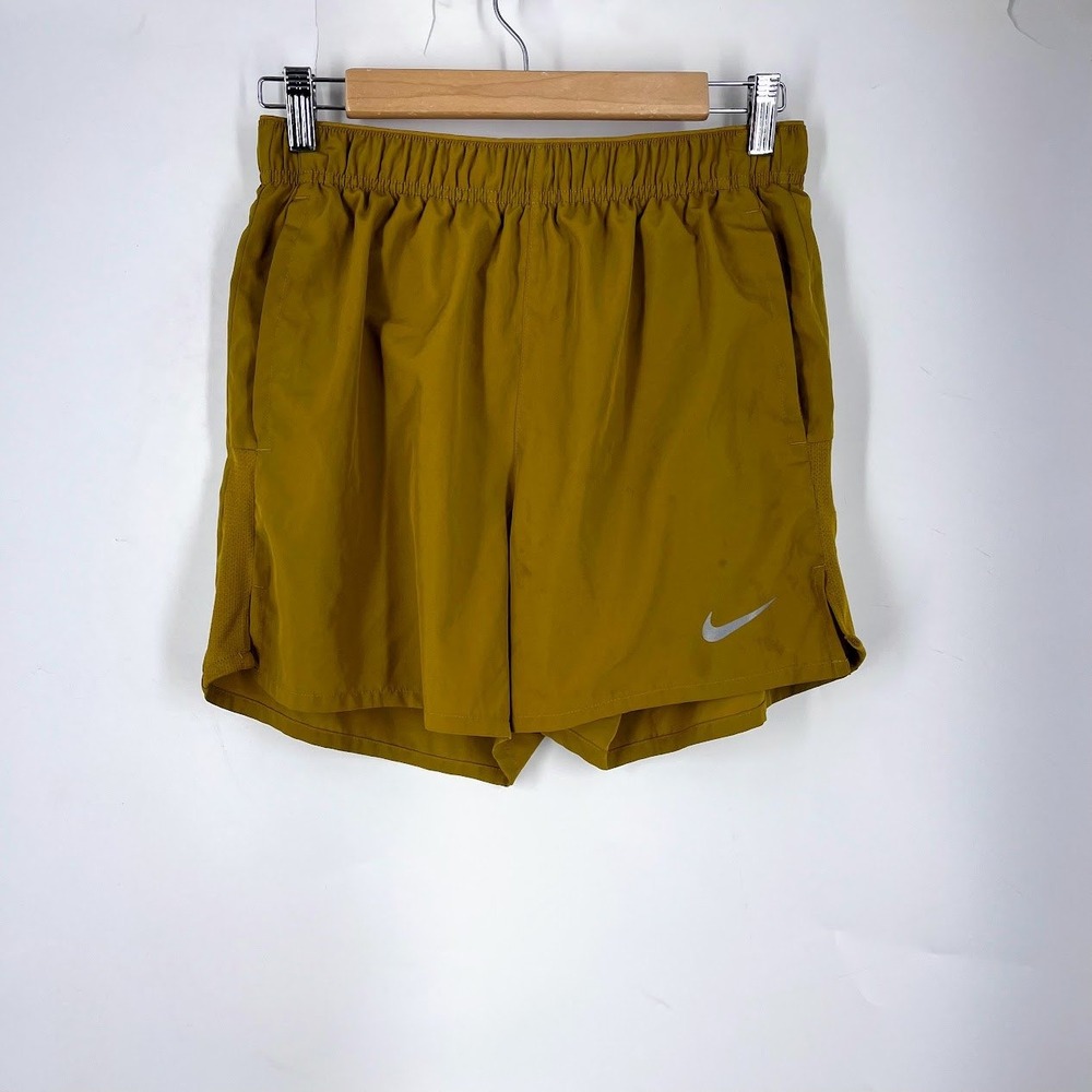 Nike Mens Dri-FIT Challenger 5 Inch Running Shorts Gold DV9363-716 Small